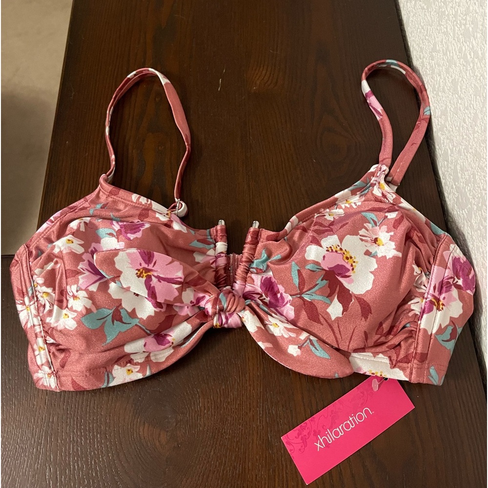 Xhilaration swim top D/DD